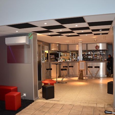 Bed and Breakfast Le Miracle Ledenon Экстерьер фото
